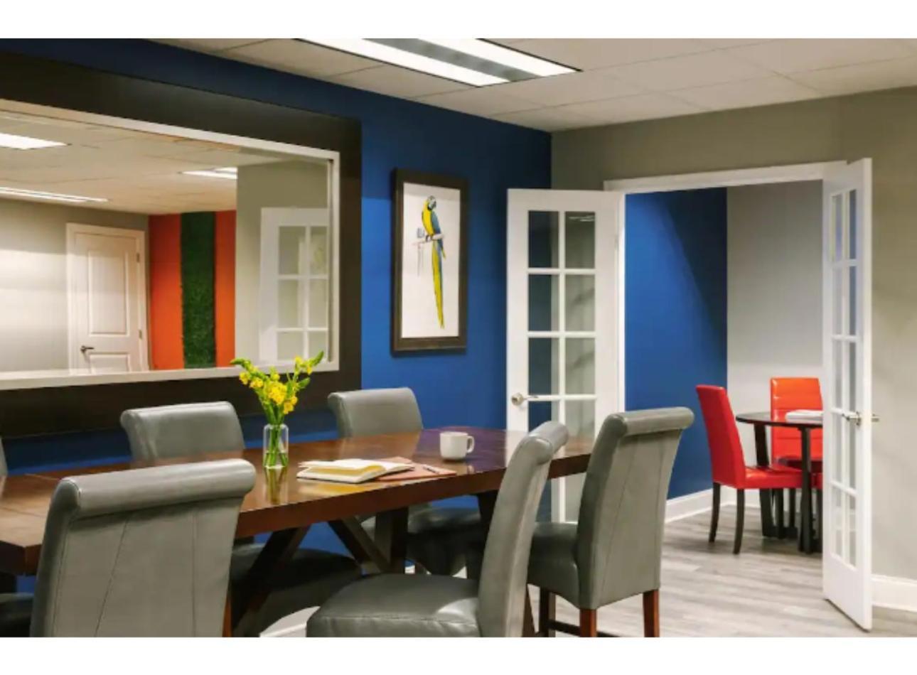 Amazing Condos Beautiful View 2 Blocks To French Quarter, Small Rooftop Pool, Gym, Seanger Theater, Super Dome, And Bourbon St Новый Орлеан Экстерьер фото
